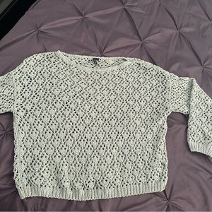 Moon & Madison l green crocheted sweater